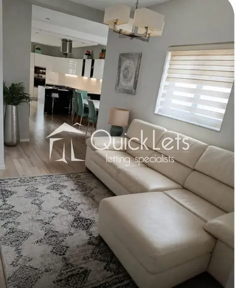 2 bedroom Penthouse to rent in Zebbug