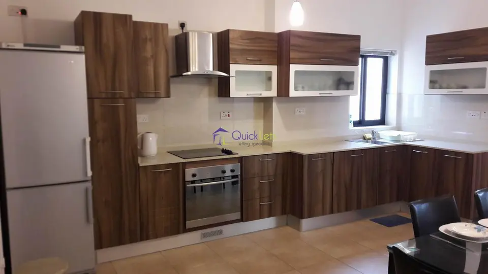 2 bedroom Apartment to rent in Gzira