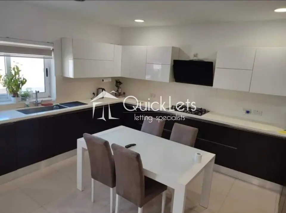 3 bedroom Apartment to rent in Qawra