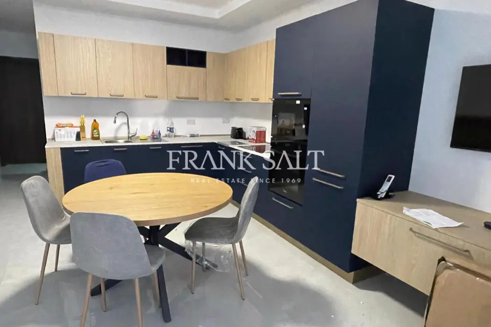 St Pauls Bay, Apartment