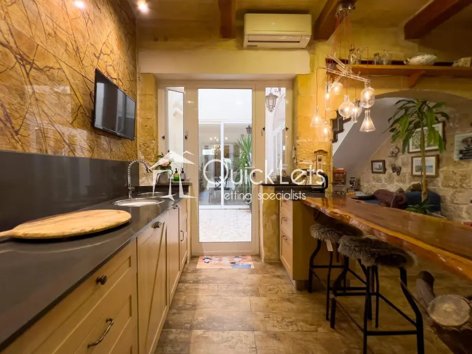 3 bedroom House of Character to rent in Zejtun
