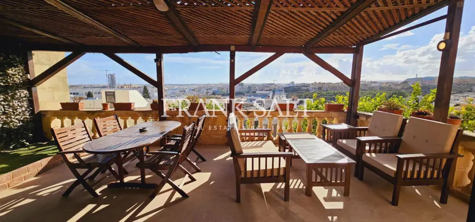 Kappara, Furnished Villa