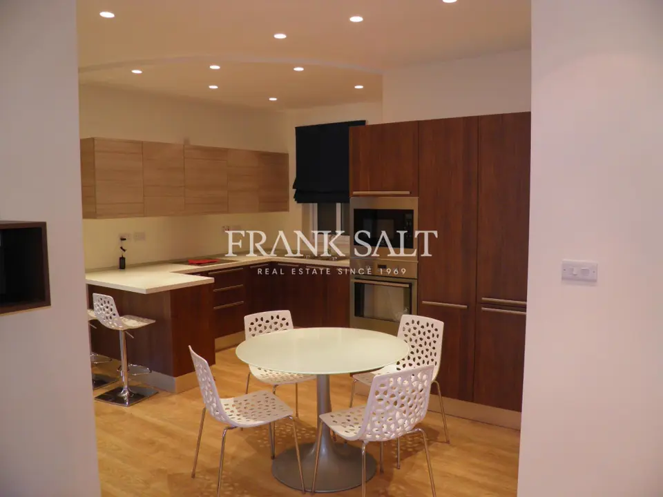 Gzira, Furnished Apartment