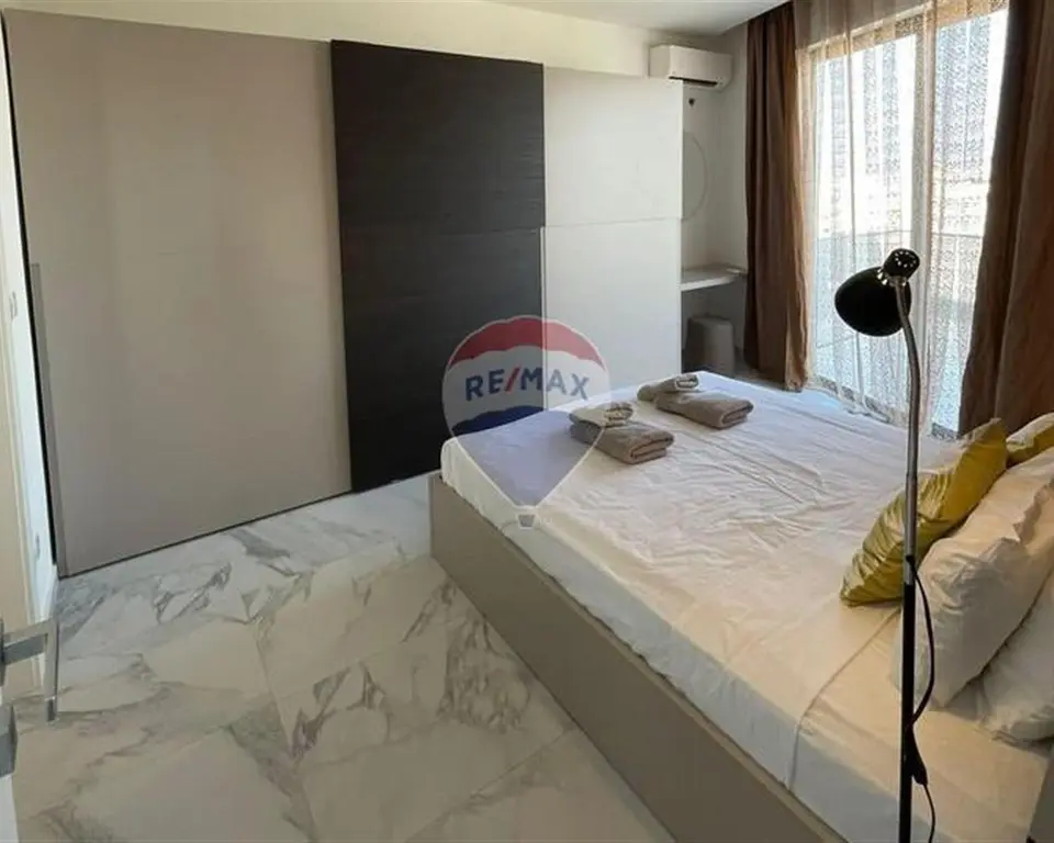 2 bedroom Penthouse to rent in Ta' Xbiex